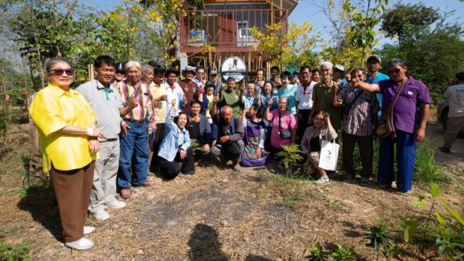 นครสวรรค์ : สรวลเส เฮฮา เสวนาเกษตร  สิ่งแวดล้อม และชุมชน ภายใต้ภาวะโลกรวน ที่ไร่ ณ ขุนเขาเขาหลวง