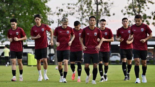 ช้างศึกซ้อมหลังเดินทางถึงไทย!!! “นิโคลัส”ยันพร้อมเล่นทุกตำแหน่งเพื่อช่วยทีมชาติไทยให้มากที่สุด