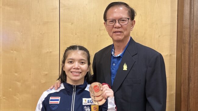 ทัพยกน้ำหนักดาวรุ่งไทยเก็บเพิ่มอีก 3 เหรียญทองแดง จาก “นฤมล วงษ์หาจักร”