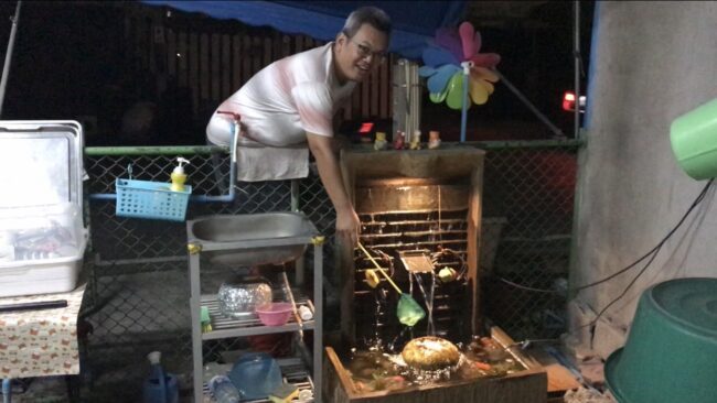 นนทบุรี​ : ชาวบ้านสุดงงโจรขโมยปลาทอง เชื่อไม่มีออกซิเจน ​3 นาทีก็ตายแล้ว