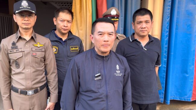 นนทบุรี : ผู้การนนท์ นำกำลังบุกรวบโจรเวียดนาม 2 ราย ตระเวนลักทรัพย์งัดตู้เซฟ ของกลางเพียบ อ้างตกงานซัดทอดเพื่อน