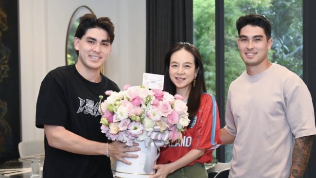 ต้อนรับอย่างเป็นกันเอง