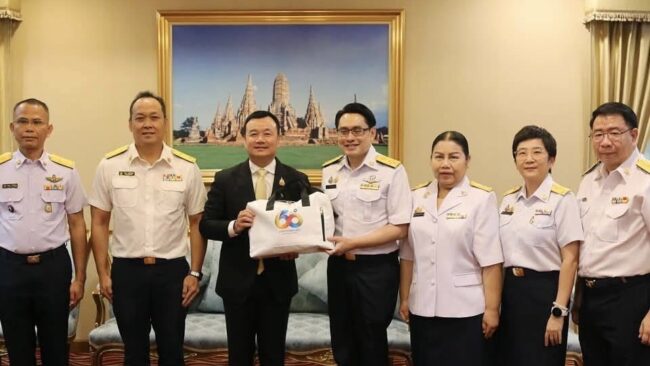 ผู้บริหาร กกท.ขอพรปีใหม่ รัฐมนตรีท่องเที่ยวและกีฬา
