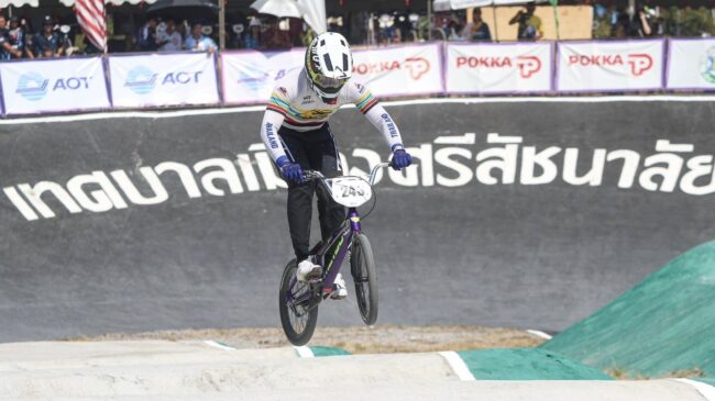“โกเมธ” โชว์ฟอร์มสมราคาทีมชาติไทยทะลุเข้าชิง BMX สนาม 2