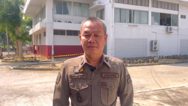 นนทบุรี : ผกก.เผยสาเหตุ นศ.หนุ่มชาวเวียดนาม โดดตึกโรงพักเสียชีวิต คาดเกิดจากความเครียด