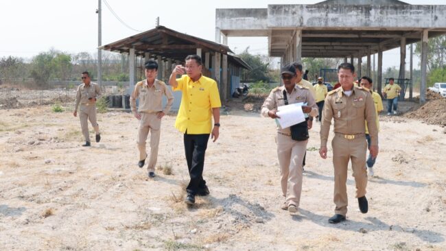 นครสวรรค์ : นายกเทศมนตรีฯ ตรวจการก่อสร้างสถานที่สงเคราะห์สุนัขจรจัด