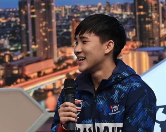 “จันทร์แจ่ม”ถอนกำปั้นหญิงชิงแชมป์โลก