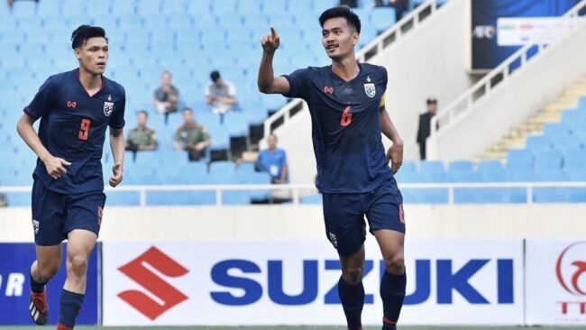 “ชินภัทร์ ลีเอาะ” ตื่นเต้นคัมแบ็คทีมชาติ ในรอบ 7 ปี ตั้งเป้าพิสูจน์ตัวเองเพื่อโอกาสลงสนาม