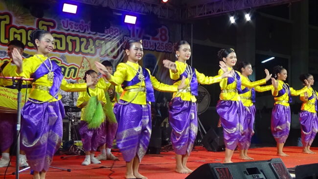 พิษณุโลก : จัดประกวดการประชันสุดยอดวงดนตรีมังคละ ในงานเทิดพระเกียรติสมเด็จพระบรมไตรโลกนาถ