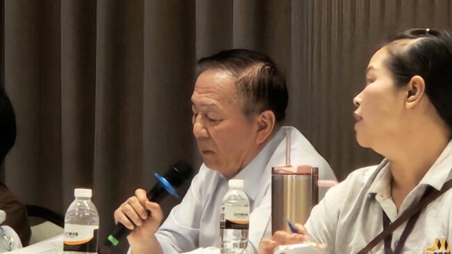 ทวงให้ปรับปรุงแกไข แต่ยังหาข้อสรุปไม่ได้