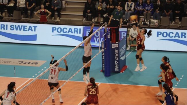 ทีมวอลเลย์บอลเยาวชนหญิงไทย ตบชนะเยาวชนออลสตาร์เกาหลีใต้ 3-1 เซต