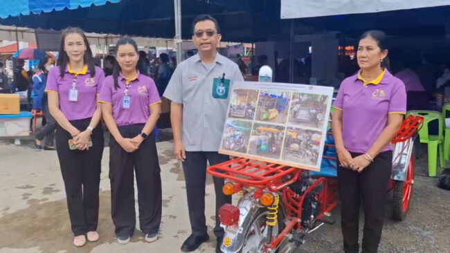สิงห์บุรี : ขนส่งจังหวัด ติดแถบสะท้อนแสงรถจักรยานยนต์พ่วงข้างลดอุบัติเหตุ
