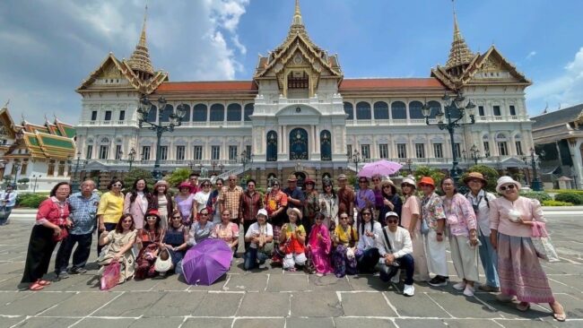 นครสวรรค์ : คณะกรรมการส่งเสริมกิจการ ม.ราชภัฏฯ จัดทัวร์บุญรายได้เพื่อสมทบทุนการศึกษานักศึกษายากจน