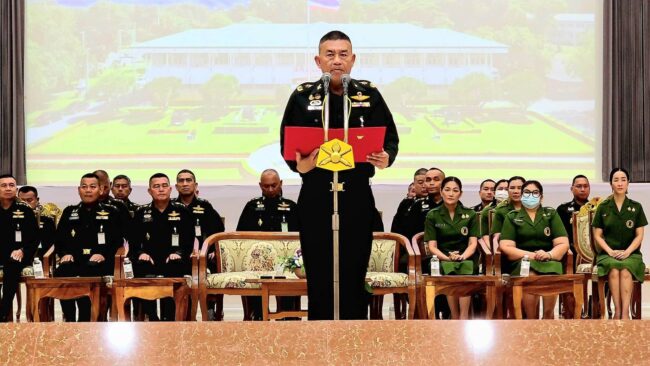 ลพบุรี : ผู้บัญชาการศูนย์การทหารปืนใหญ่ มอบทุนการศึกษา และ ทุน ททบ.5 แก่บุตรข้าราชการ ประจำปี 2568