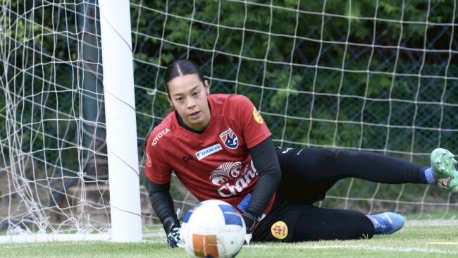 ทิฟฟานี สอนเผ่า” ตามสมทบแคมป์ฟุตบอลหญิงไทย ที่ไดนามิคฯ