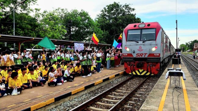 ลพบุรี : ชมรมศิษย์ มช.  จัดกิจกรรม “รับน้องรถไฟ” ประจำปี 2568