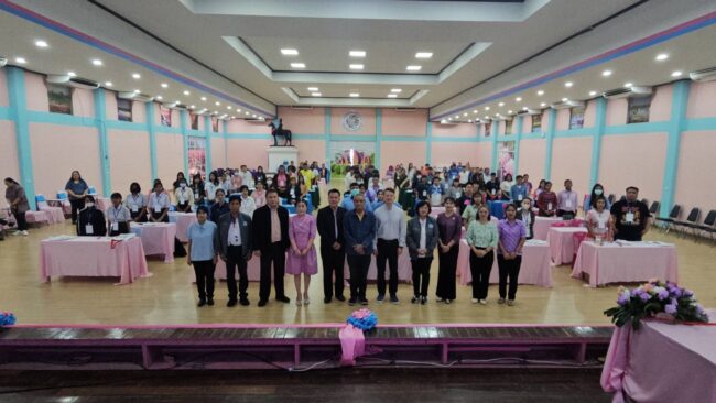 นครสวรรค์ : นายก อบจ. เปิดโครงการพัฒนาทักษะภาษาอังกฤษ เพื่อชีวิตประจำวัน รุ่น 2 