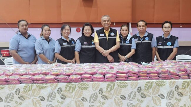 นครสวรรค์ : นายก อบจ. พร้อมคณะผู้บริหาร ร่วมพิธีเปิดโครงการเฉลิมพระเกียรติ สมเด็จพระกนิษฐาธิราชเจ้าฯ สำรวจประชาชนเสี่ยงเป็นพาร์กินสัน