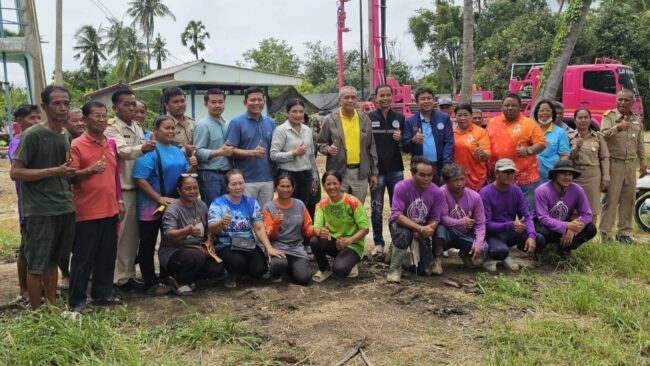 เจาะบ่อบ้านสวนขวัญ