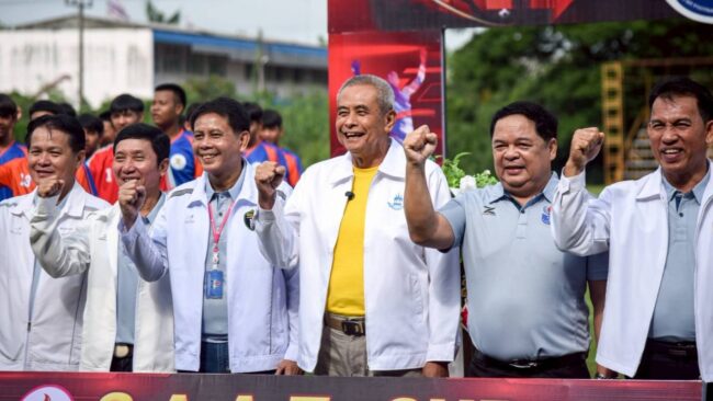 เปิดฟุตบอล ส.บ.ม.ท.คัพ