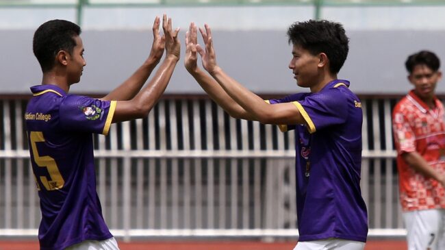 4 ทีมยักใหญ่มากันครบ