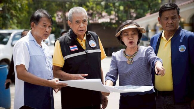 แก้ปัญหาน้ำท่วมตาคลี