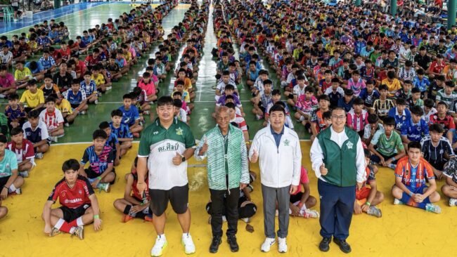 เมื่อทีมใหญ่ขยับ คนทั้งเมืองหันมา ทวีธาภิเศกฟุตซอลแรงไม่หยุด สมัครคัดทะลุ 2,600 คน