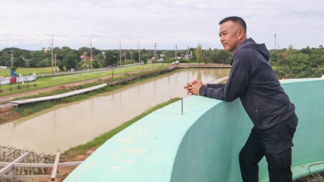 เริ่มพัฒนาบึง