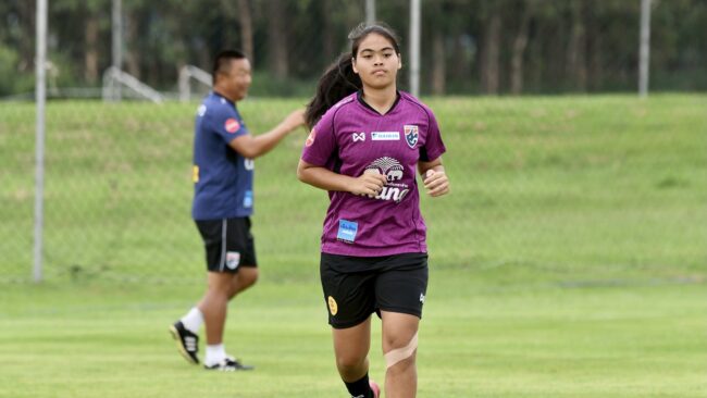 ฟุตบอลหญิงไทย U17 ซ้อมเช้า-เย็น เตรียมคัดเอเชีย, “กวินธิดา” มองทีมได้ประโยชน์มากจากเกมอุ่นเครื่องสามนัดที่ผ่านมา