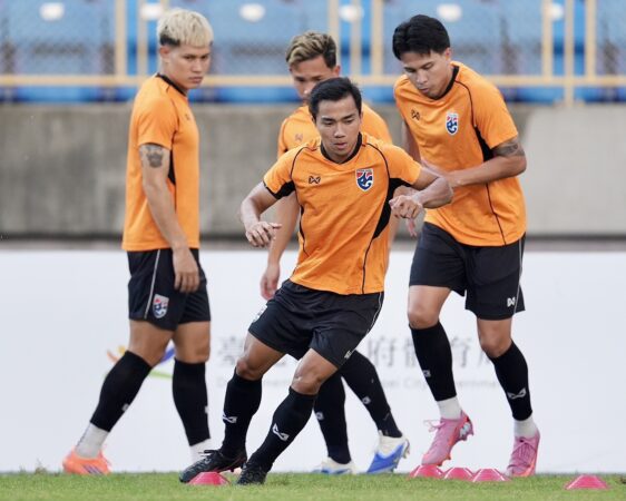 ทีมชาติไทย ซ้อมก่อนดวล ไชนีส ไทเป คัดเลือกเอเชียน คัพ นัดที่ 4