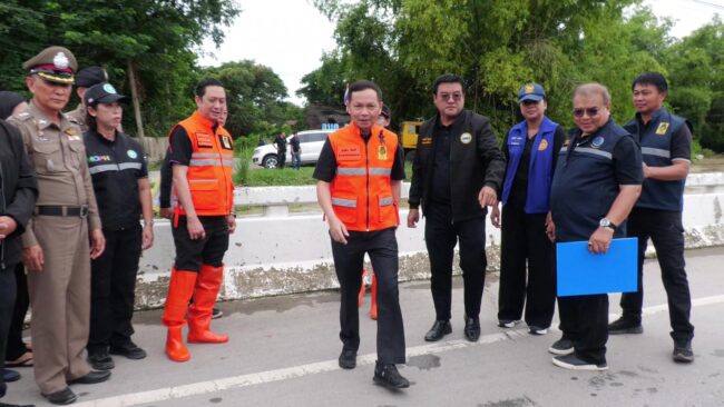 ผู้ว่าฯ ติดตามอุทกภัย อ.ลาดยาว