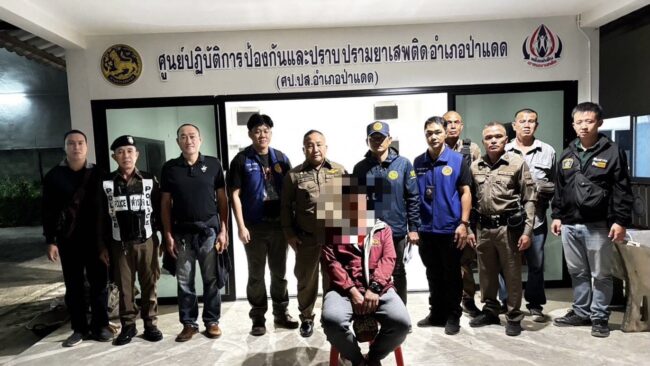 บุกจับร้านคาราโอเกะลักลอบนำเด็กอายุต่ำกว่า 18 ปีให้บริการโดยผิดกฎหมาย