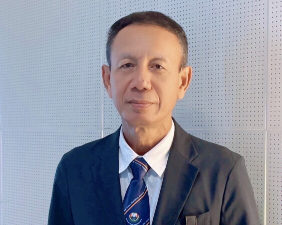 เบื้องหลังความสำเร็จ