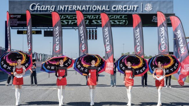 Pit Walk เรซเปิดสนามสุดคึกคัก