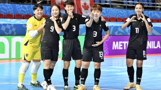 ฟุตซอลหญิงไทย เอาชนะแคนาดา 6-3 ตัดโคลอมเบีย ลุ้นน็อคเอาท์