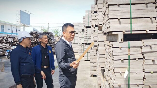 สว.ชีวะภาพ” นำทีมบุกวังน้อย! ตะลึง