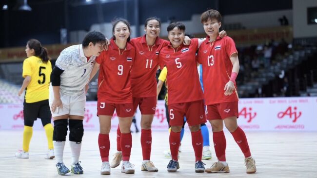 ฟุตซอลหญิงไทย อัด มาเลเซีย 6-0 คว้าแชมป์กลุ่มลิ่วรอบรองฯซีเกมส์ ชน อินโด