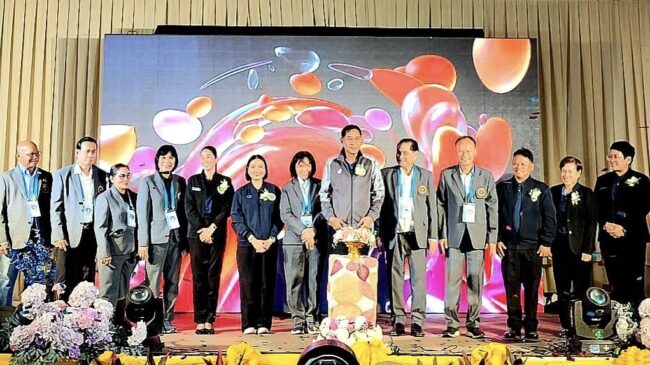 นักหวด 9 ชาติเข้าร่วมพิธีเปิดการแข่งขัน ” Phatum Thani International Soft Tennis Tournament 2025″