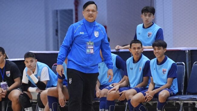 ภัฎ ศรีวิจิตร” ให้สัมภาษณ์หลังเกมนัดที่สองของศึกฟุตซอลชิงแชมป์อาเซียนรุ่นอายุไม่เกิน 16 ปี