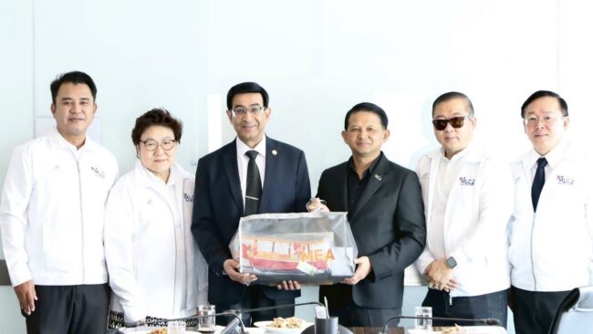 ผู้ว่าดิชวัฒน์พร้อมหนุนกีฬา กรีฑา-ฟุตซอล-ส.คนพิการ
