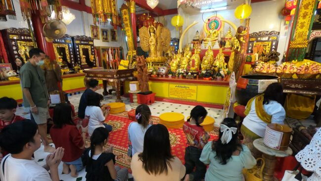 กราบเจ้าพ่อเห้งเจีย