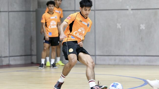 ฟุตซอลไทย ซ้อมเข้ม เตรียมลุยศึกชิงแชมป์เอเชีย 2026, “มินธาดา” รับการแข่งขันภายในทีมสูงเป็นผลดีกับทีม