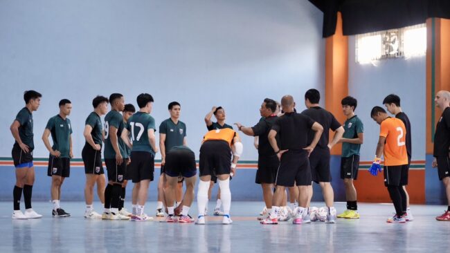 ฟุตซอลไทย ซ้อมก่อนประเดิมชนเลบานอน, อัมรินทร์ ตั้งเป้าเริ่มต้นด้วยสามแต้ม