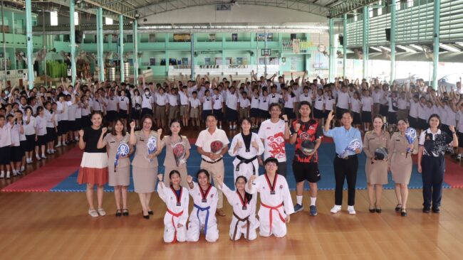 วิว เยาวภา นำทีม The Legend Arena จุดประกายกีฬา สร้างแรงบันดาลใจเยาวชนบางสะพาน
