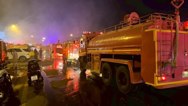 ผู้ว่าฯคุมดับไฟไหม้โกดังสารเคมี