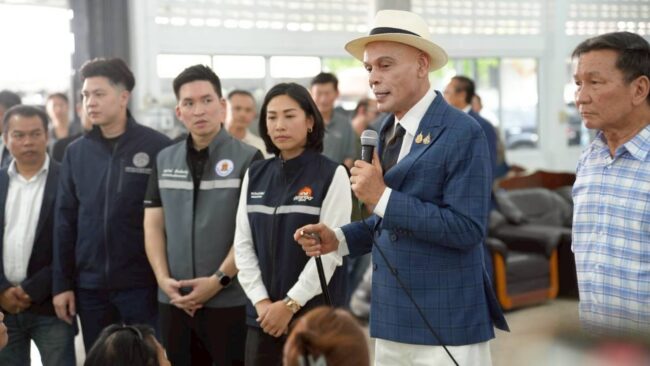 ชาดาช่วยไฟไหม้ตรอกลิเก