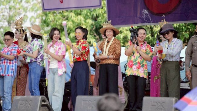 สงกรานต์วัดเกาะหงษ์