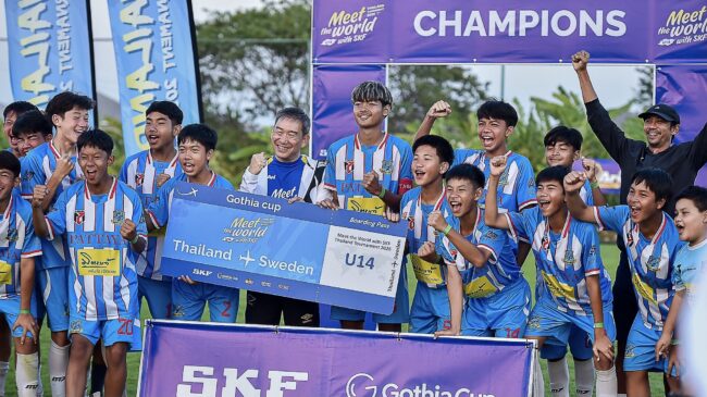 เฮลั่น ฟุตบอยส์ เอ็กซ์ พัทยา ยูไนเต็ด ผงาดแชมป์! ฟุตบอล มีท เดอะ เวิลด์ วิท เอส เค เอฟ ไทยแลนด์ ทัวร์นาเมนต์ คว้าตั๋วลุยบอลโกเธียคัพ 2026 ที่ สวีเดน