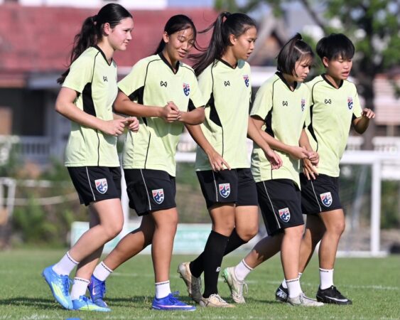 ฟุตบอลหญิงไทย U20 เร่งฟื้นฟูร่างกาย ก่อนวัดแชมป์กลุ่มกับจีน