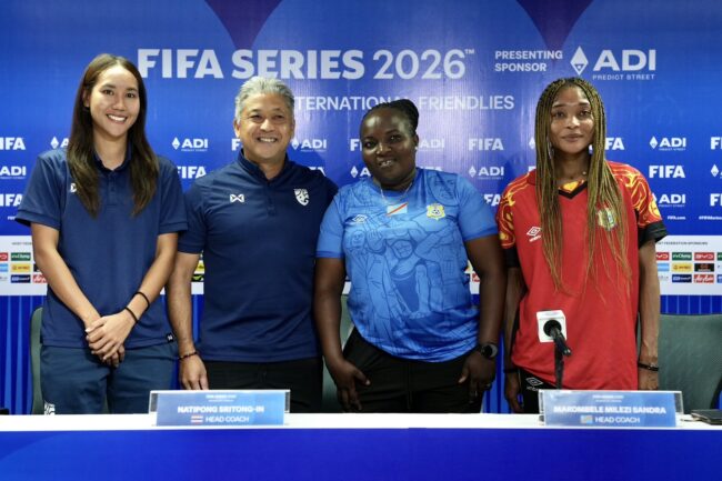 “เนติพงษ์ ศรีทองอินทร์” และ “ธนีกานต์ แดงดา” แถลงข่าวก่อนการแข่งขันฟุตบอลหญิงรายการ FIFA Series 2026 ที่ประเทศไทยเป็นเจ้าภาพ รอบชิงชนะเลิศ